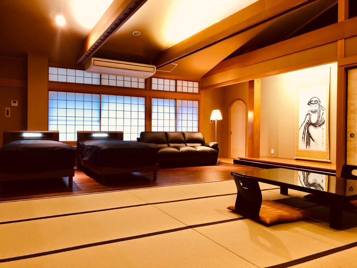 Ryutakuzenji 宿坊 Takasaki Esterno foto