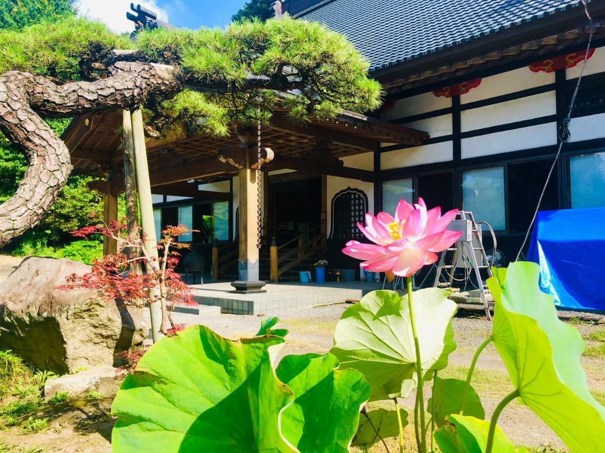 Ryutakuzenji 宿坊 Takasaki Esterno foto