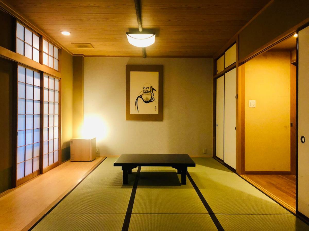 Ryutakuzenji 宿坊 Takasaki Esterno foto