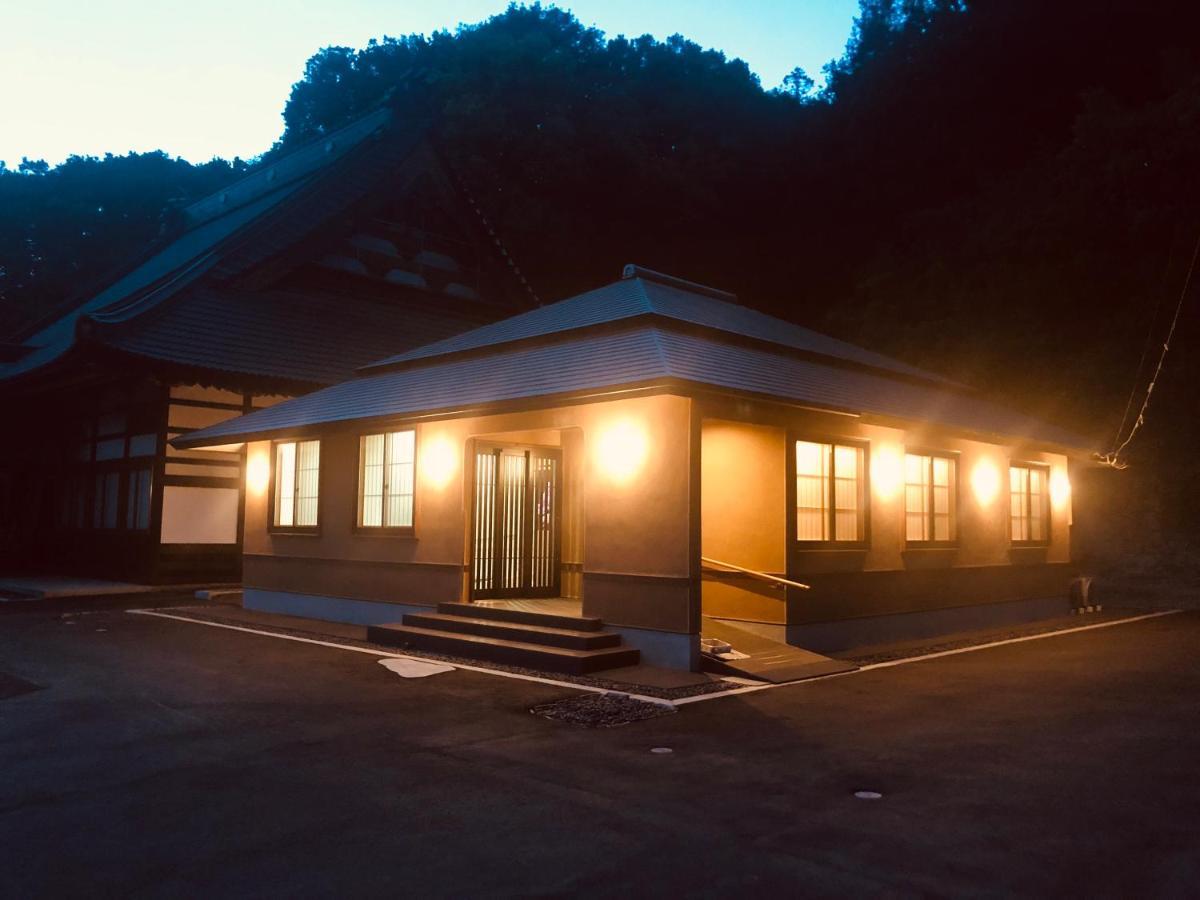 Ryutakuzenji 宿坊 Takasaki Esterno foto